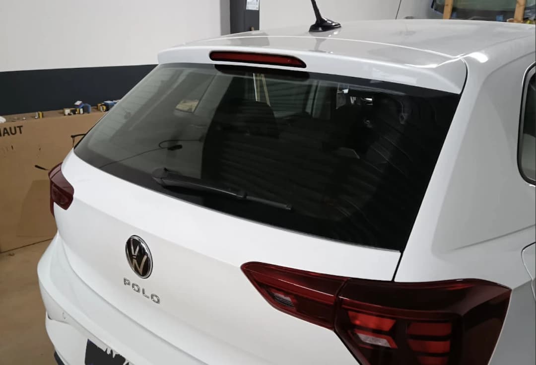 Remplacement lunette arrière Volkswagen Polo 7 - Après intervention